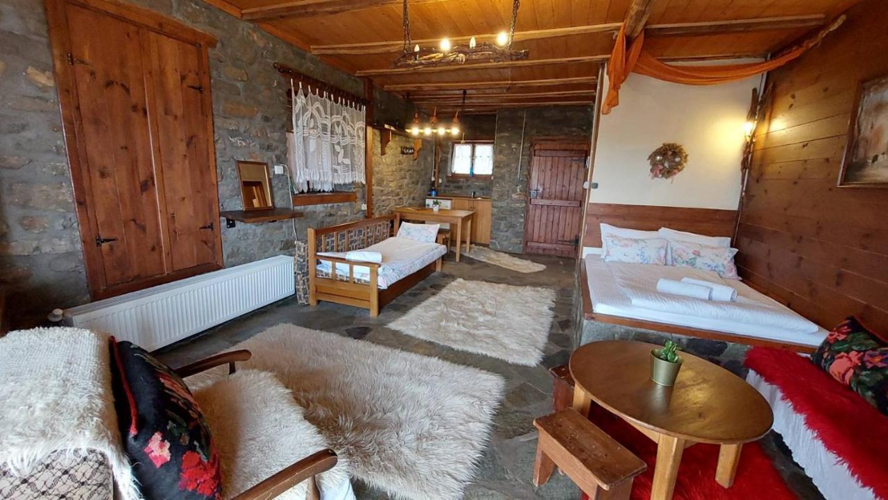 Hotel Arxontiko Agonari à Metamorfosi  Extérieur photo